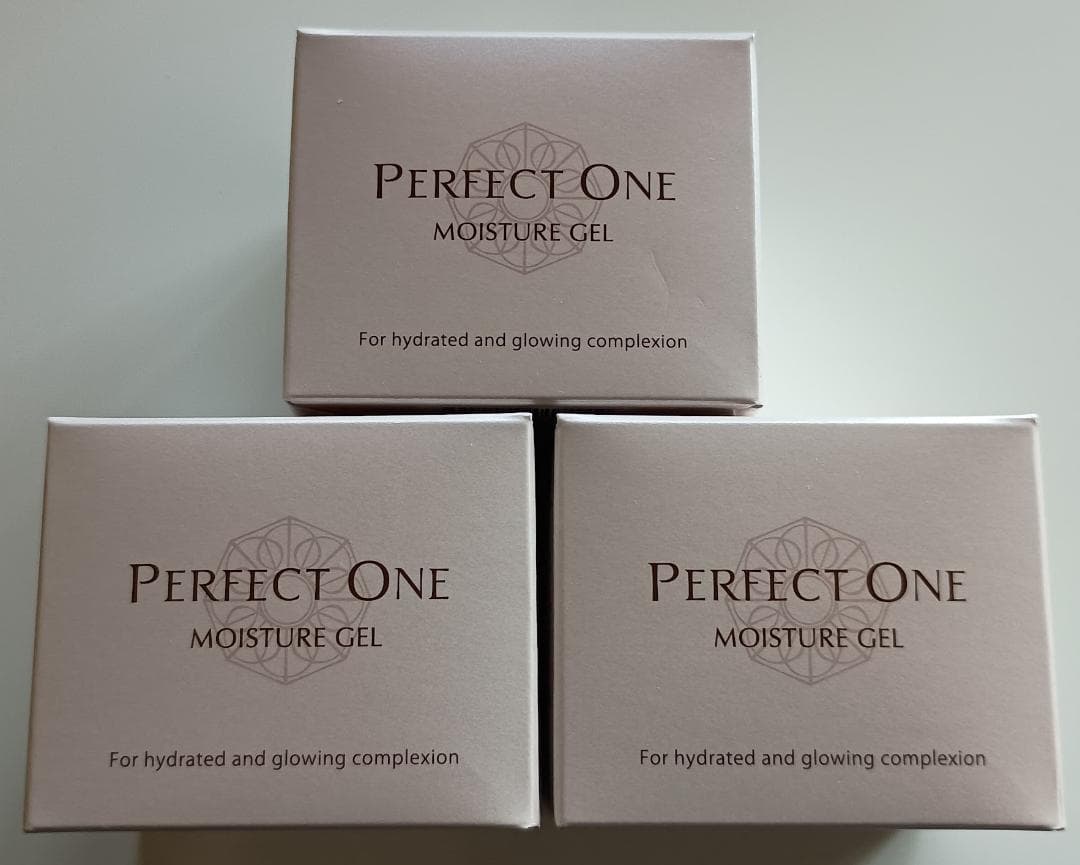 新品未開封品　パーフェクトワン　モイスチャージェル　75g　3箱セット　送料無料