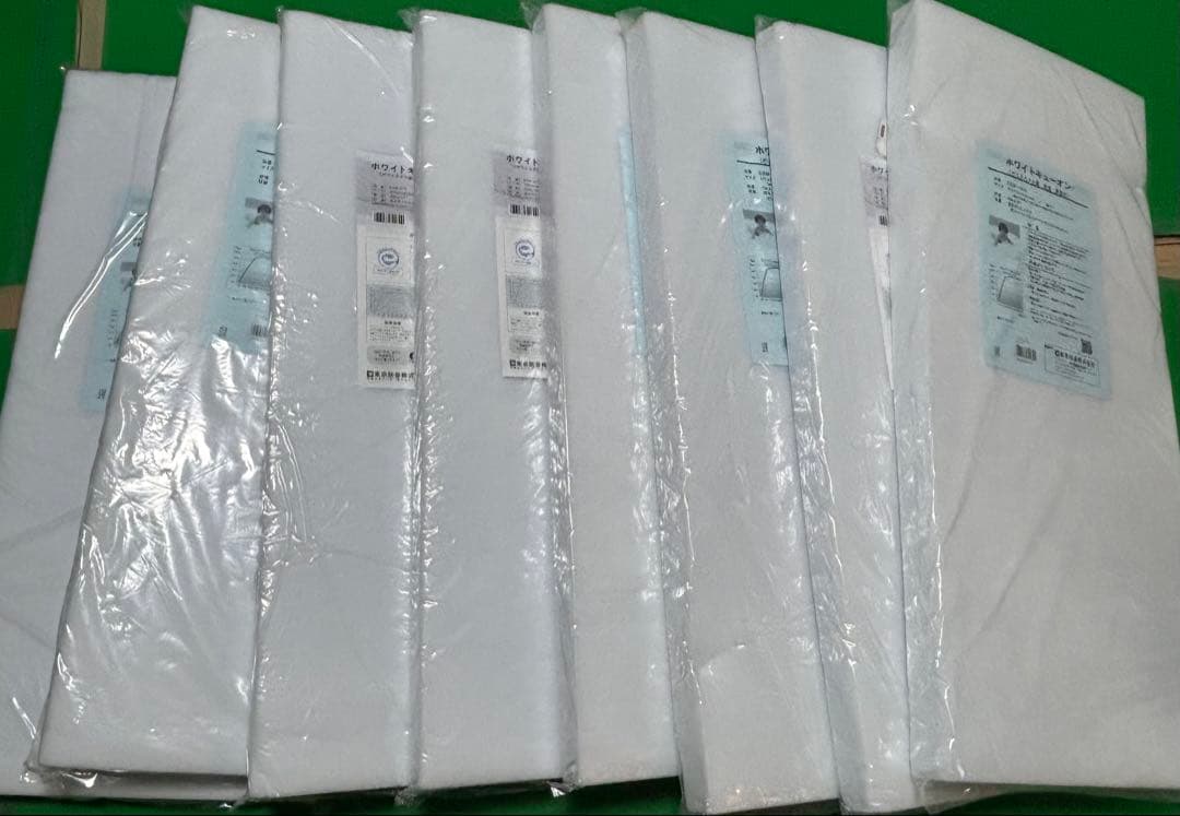 ホワイトキューオン　 吸音・断熱材8枚セット