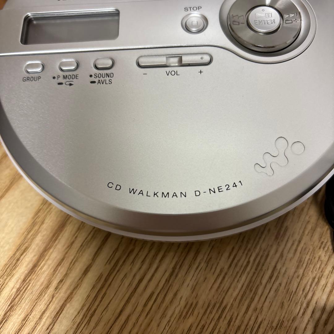 SONY D-NE241 ポータブルCDプレーヤー