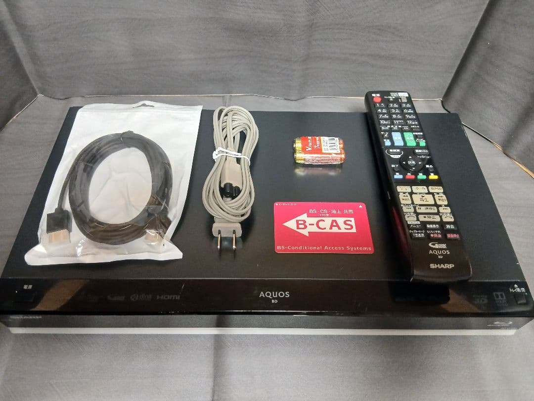 500GB シャープ AQUOS BDレコーダー☆BD-W580☆リモコン付 2