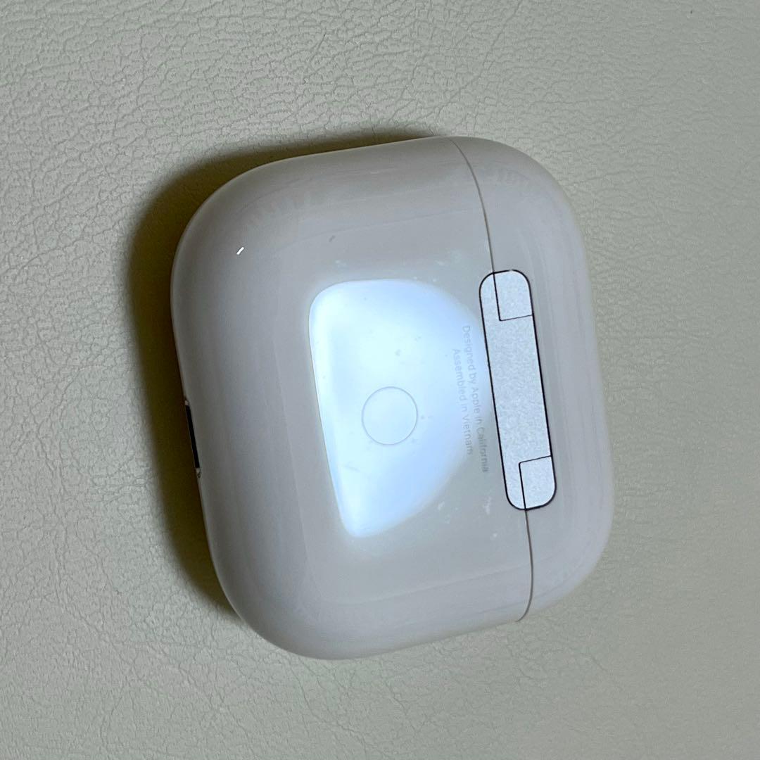 【美品】AirPods 第3世代 MPNY3J/A Lightning充電ケース