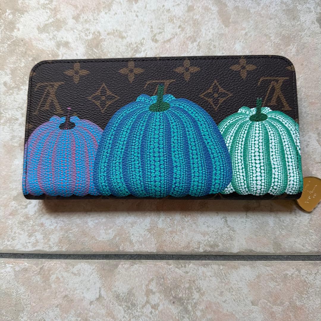 LOUIS VUITTON 草間弥生　パンプキンモチーフ 長財布