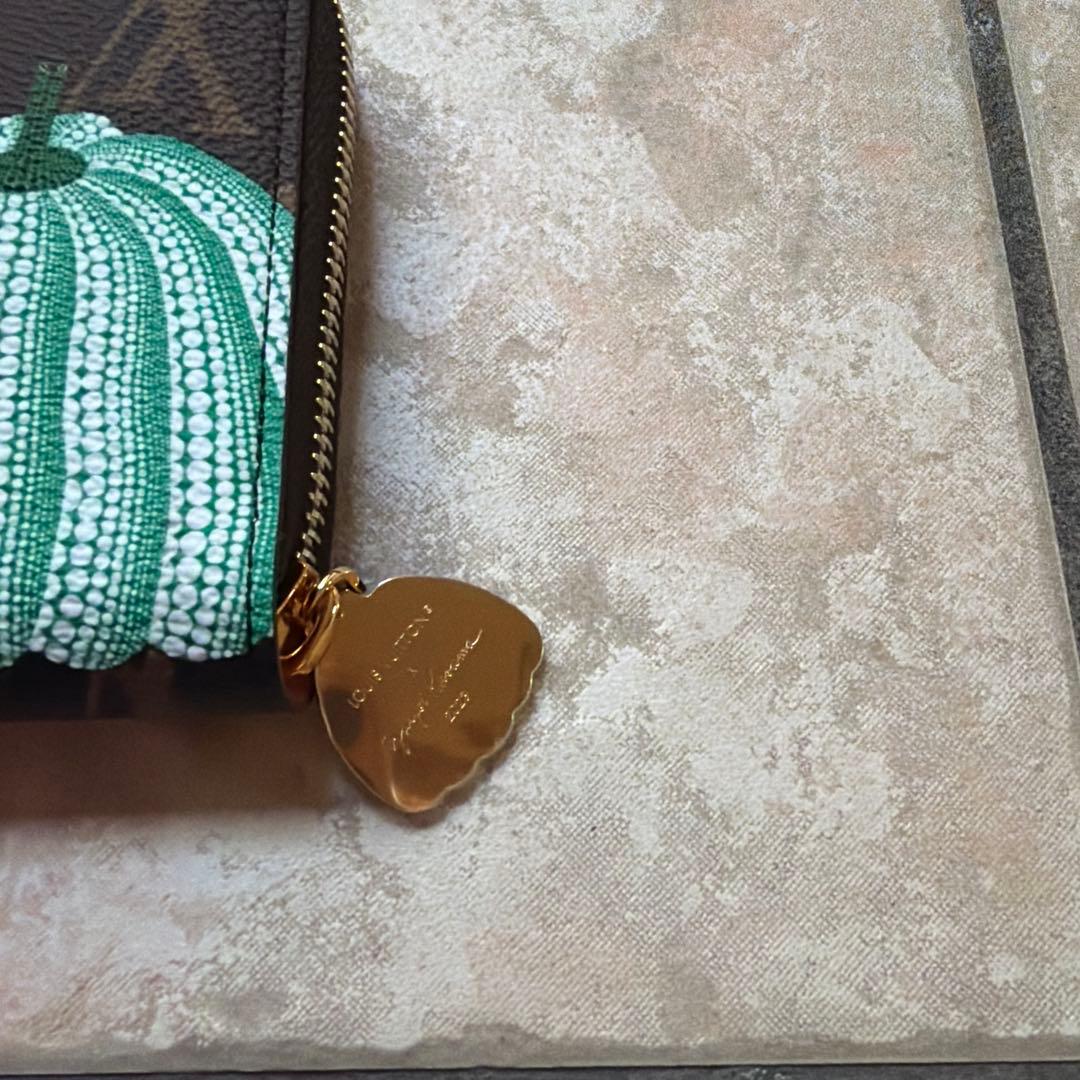 LOUIS VUITTON 草間弥生　パンプキンモチーフ 長財布