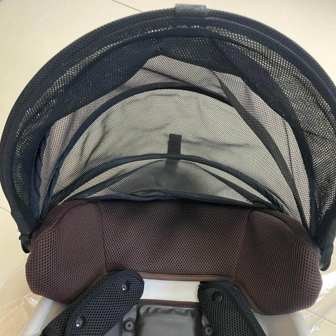 Combi ギュットクルーム　自転車用チャイルドシート前用本体(✩お値下げ中✩)