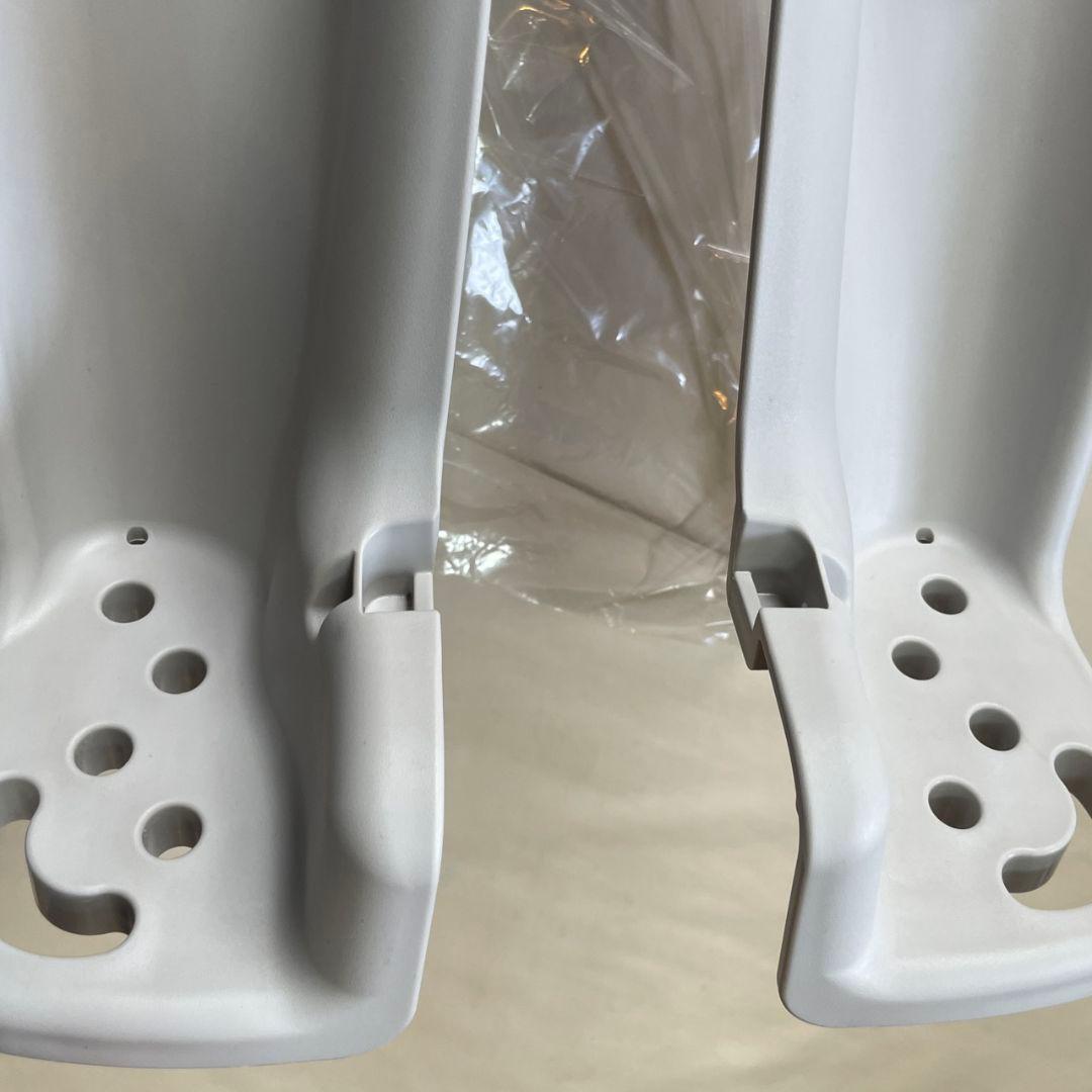 Combi ギュットクルーム　自転車用チャイルドシート前用本体(✩お値下げ中✩)