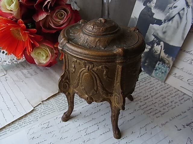 フランス ヴィンテージ 装飾ジュエリーボックス ブロンズ製