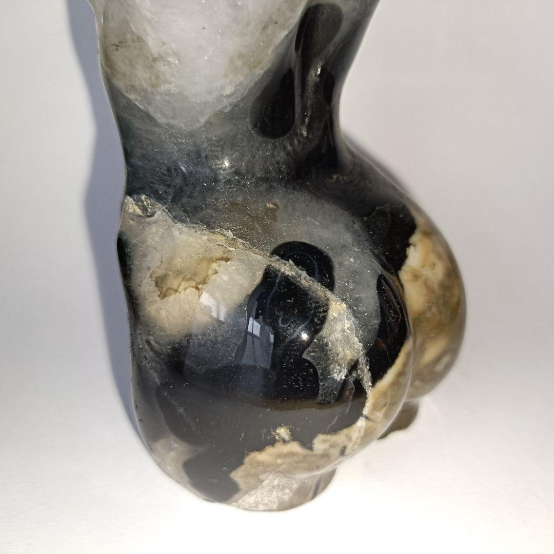 BIG　ボルケーノアゲート　火山瑪瑙　女体　モデル　裸婦像　天然石　置物