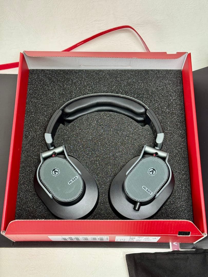 Hi-X65 Austrian Audio ヘッドホン