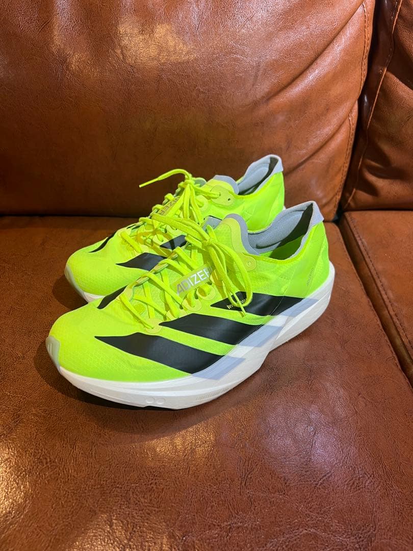 アディゼロタクミセン11 25.5cm