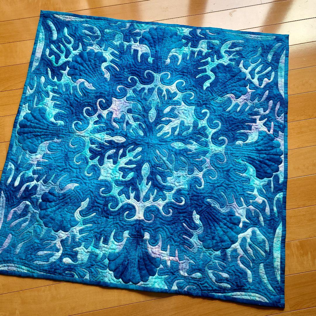 ハワイアンキルト　タペストリー　海のキルト