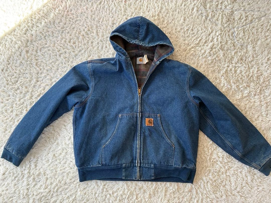 CARHARTTのデニムジャケット！！