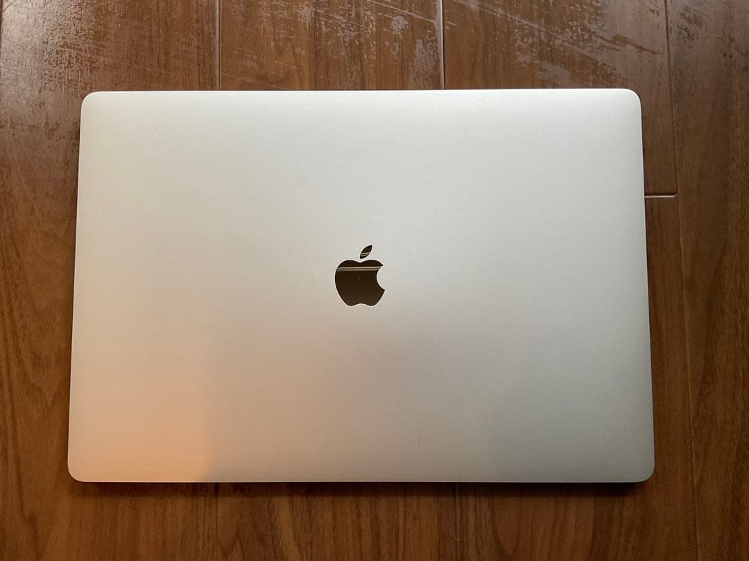 Apple MacBook 16インチ (2019年) 16GB 512GB