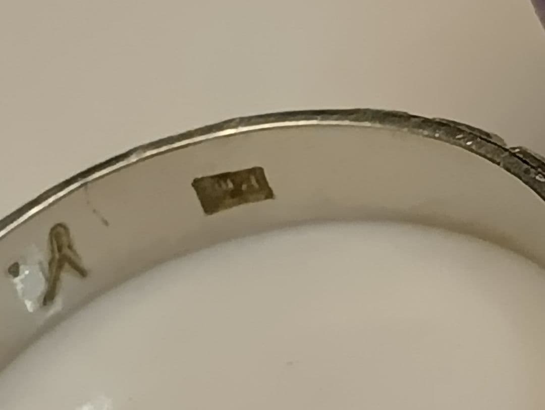 紫色のストーンリング 11g PT プラチナ　Pm刻印　刻印あり　ヴィンテージ