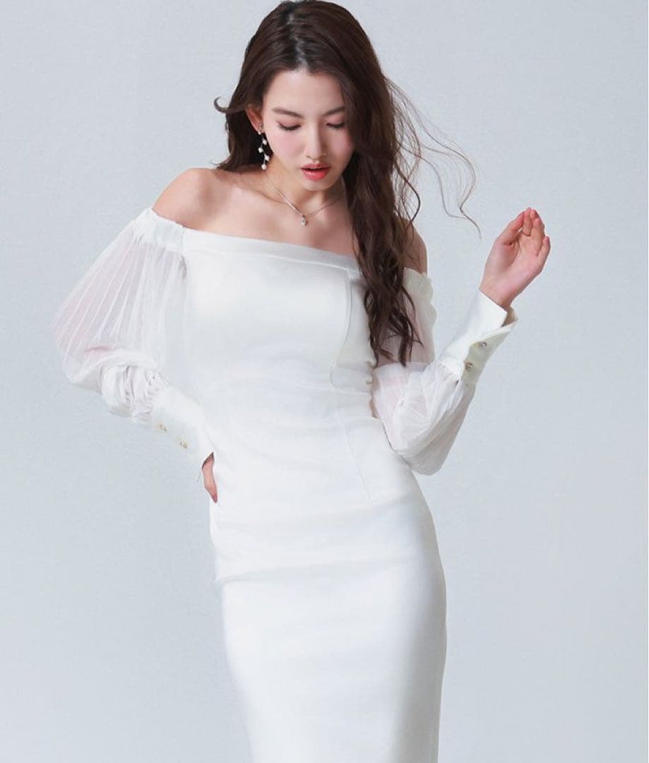 リンファーレ新作サテンオフショルドレス