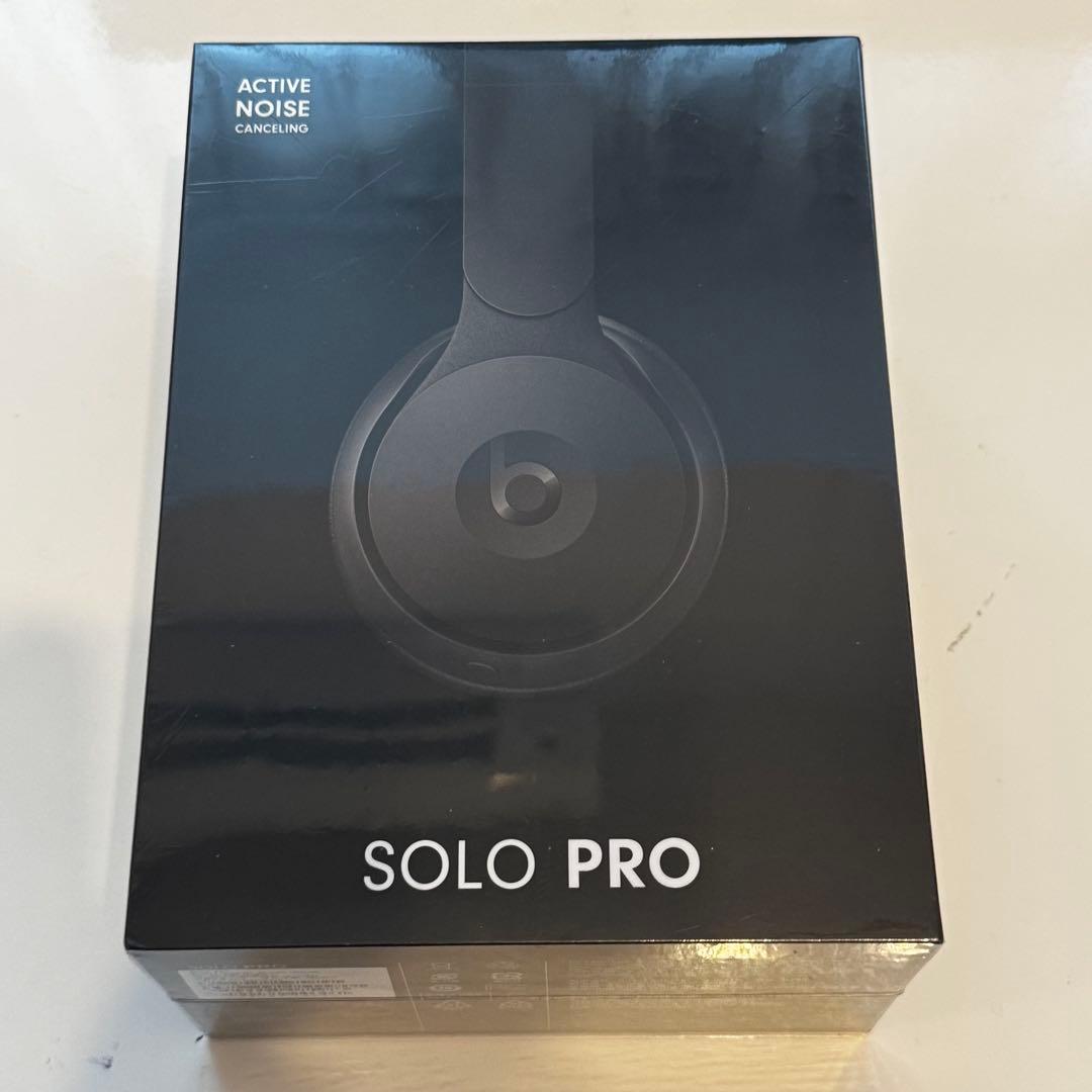 Beats SOLO PRO ワイヤレスノイズキャンセリングヘッドホン ブラック