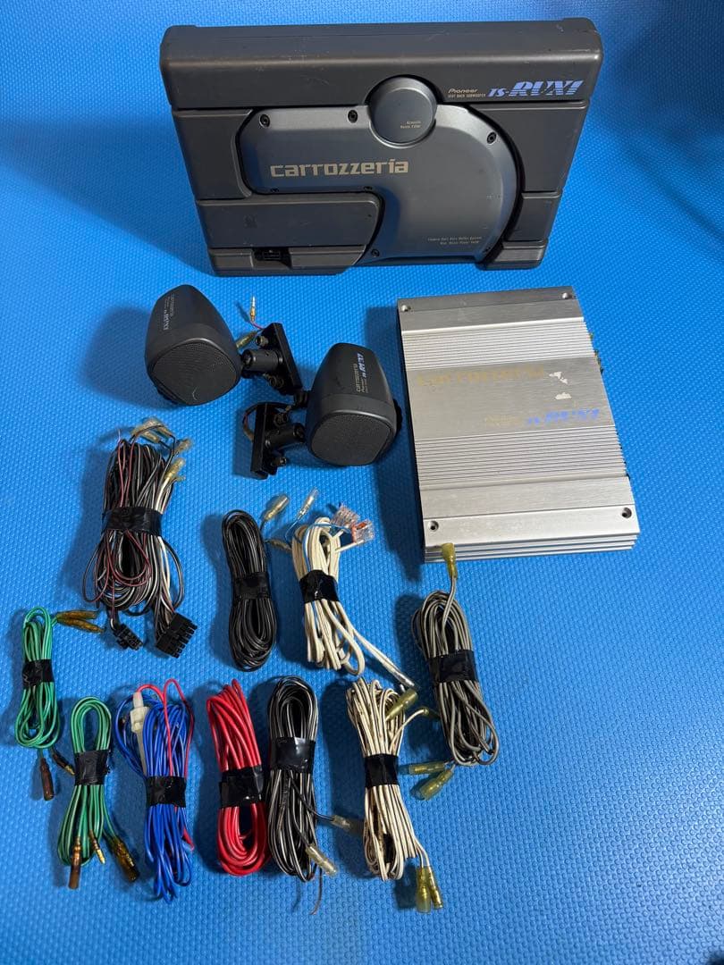 carrozzeria　TS-RVX1 サブウーファー　パワーアンプ