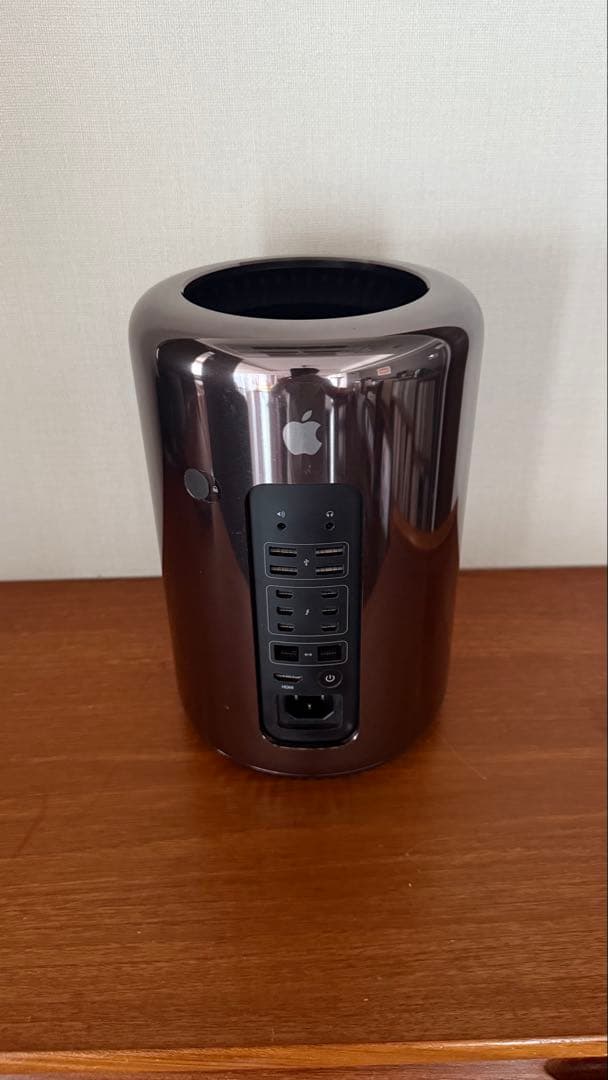 Macデスクトップ MacPro2013
