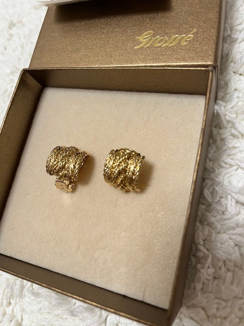 ゆきちんさん専用　グロッセジャパン　ゴールドイヤリング