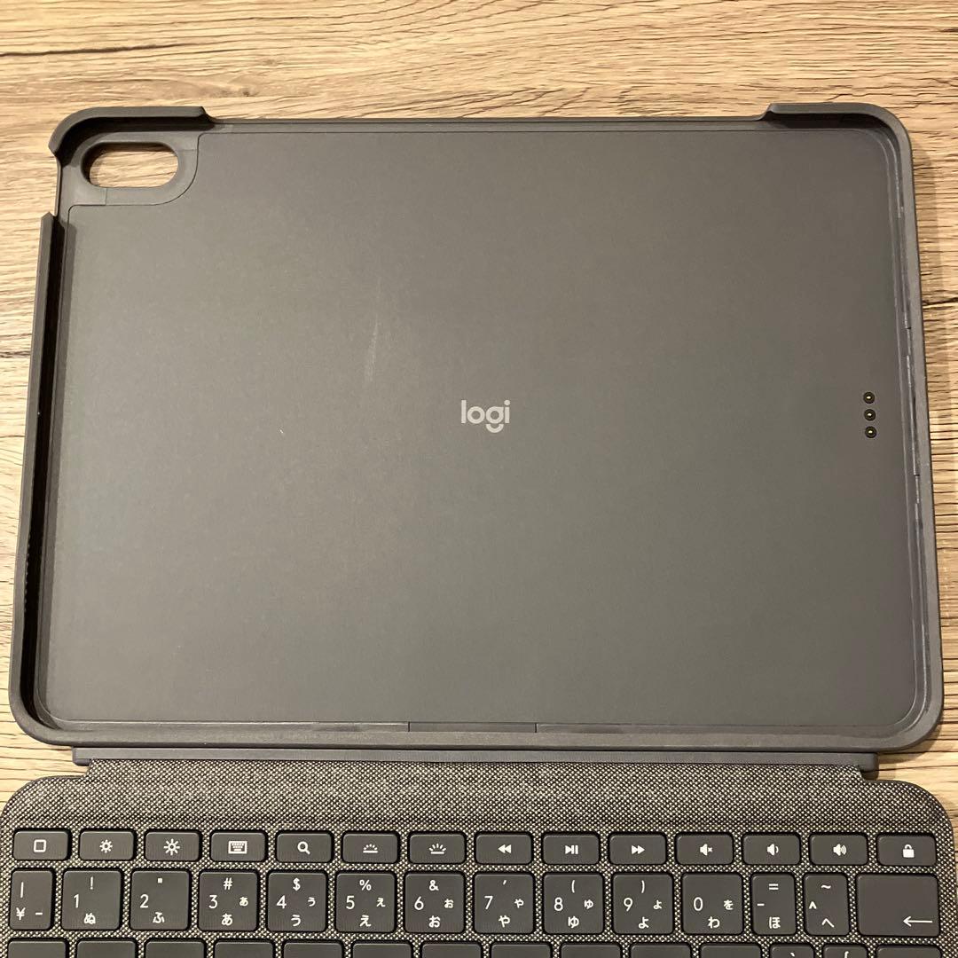 iPad Air第5世代 logicool combo touchケース