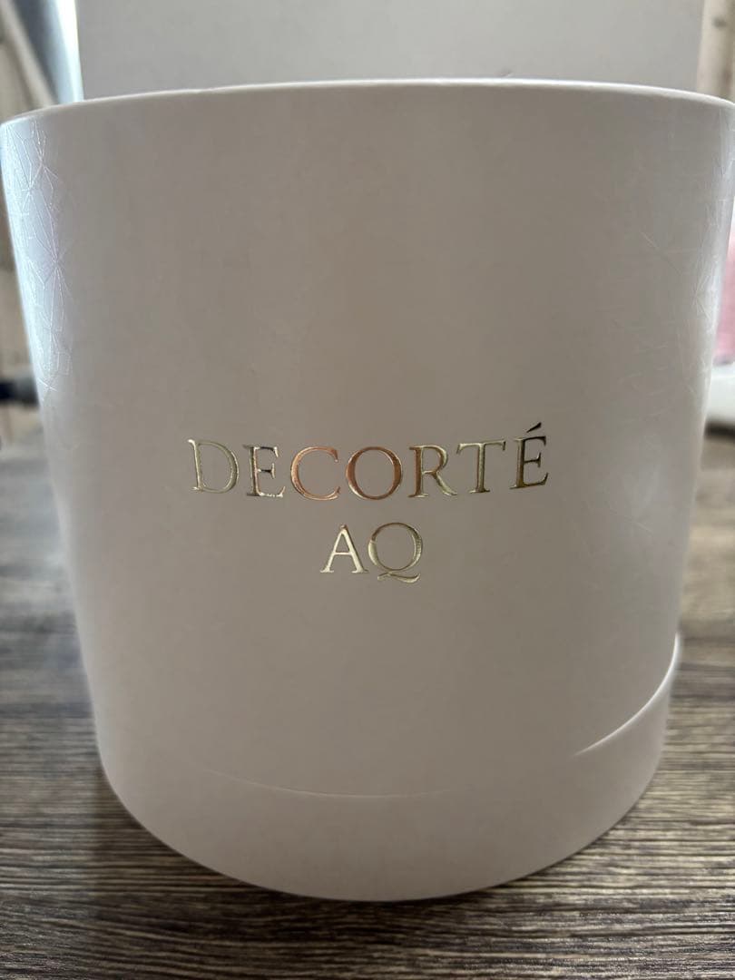 DECORTÉ AQ ラディアンス コフレ