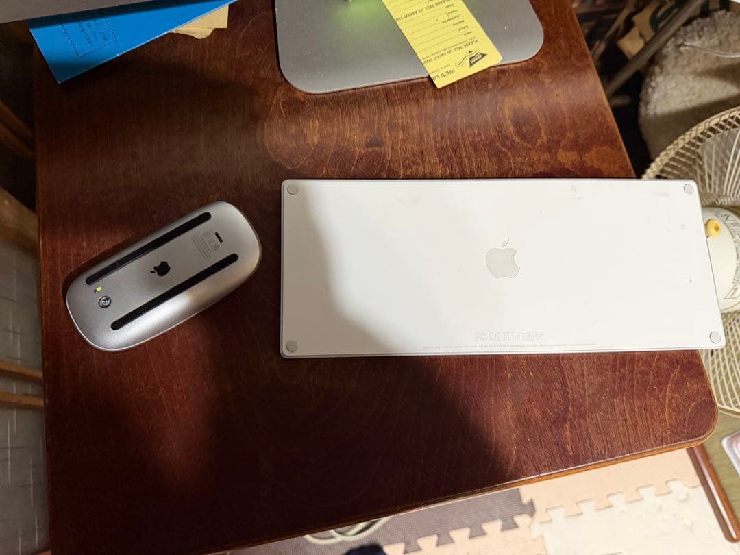 Macデスクトップ Apple iMac + Magic Mouse + Trackpad