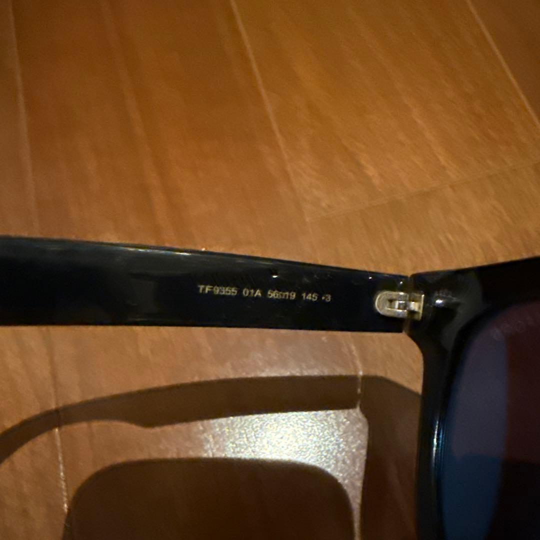 p*s様 ＴＯＭＦＯRＤ　トムフォード　ＴＦ9355 ゴールドメタル