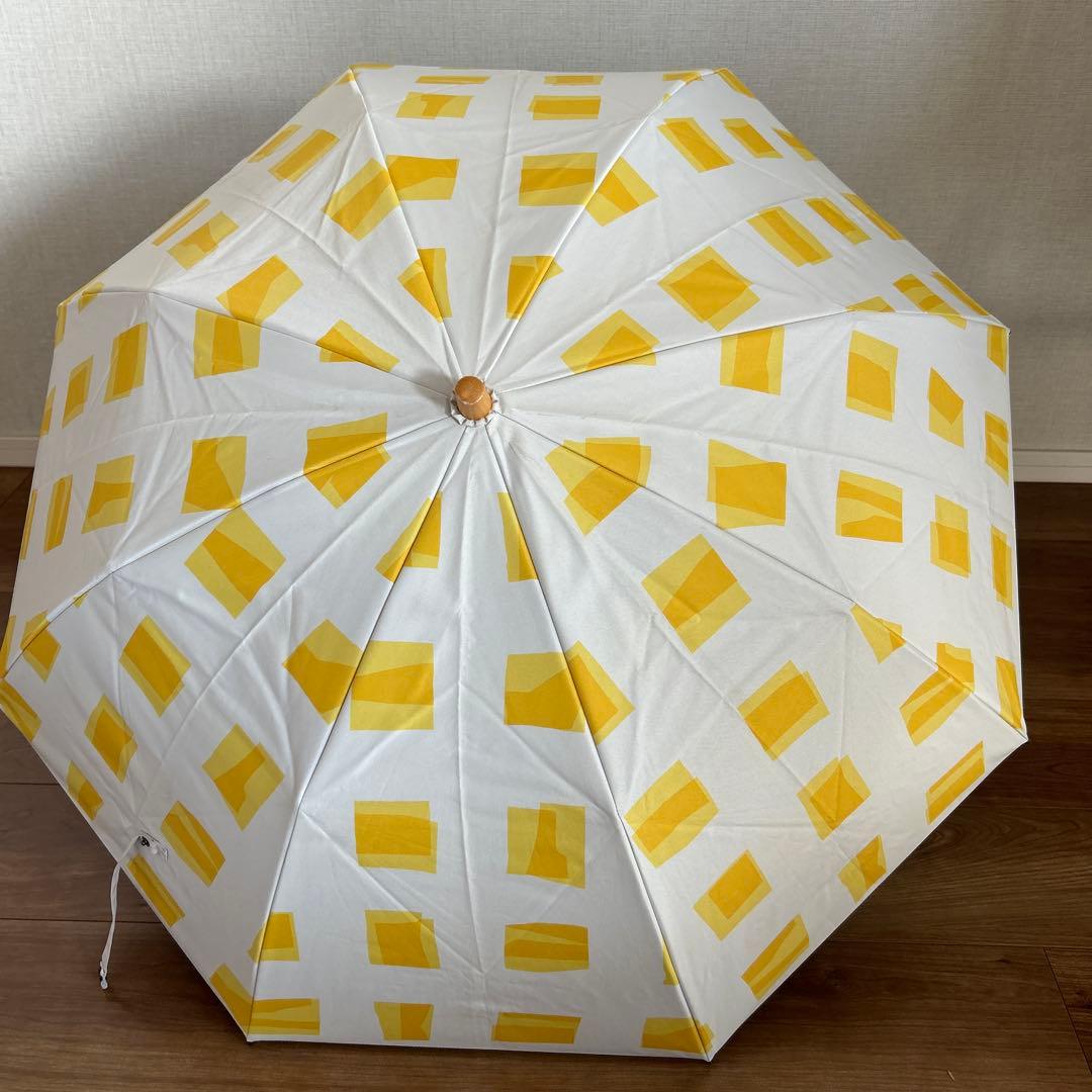 折りたたみ日傘　サンバリア100 キューブ柄　黄色白　２段階折りたたみ