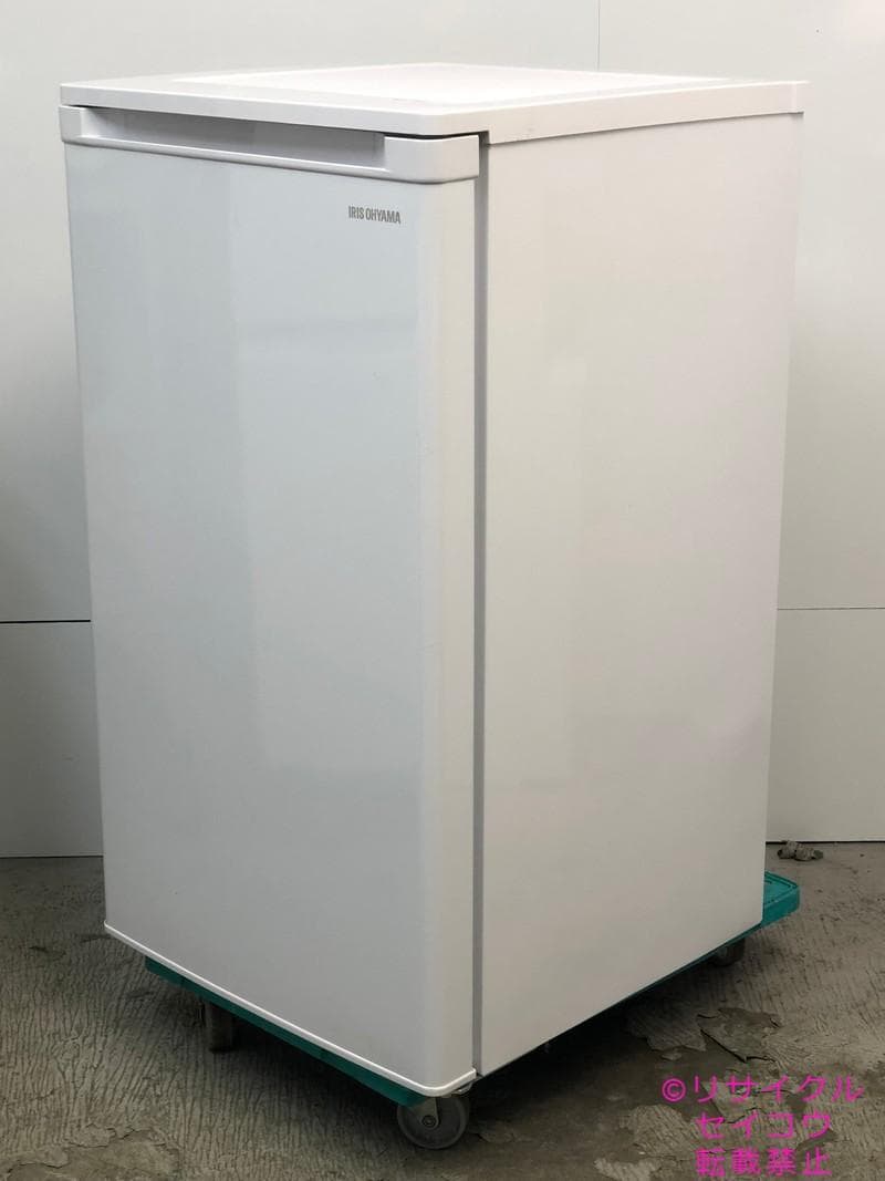 【中古】アイリスオーヤマ小型冷凍庫 60L 2020年式2510111932