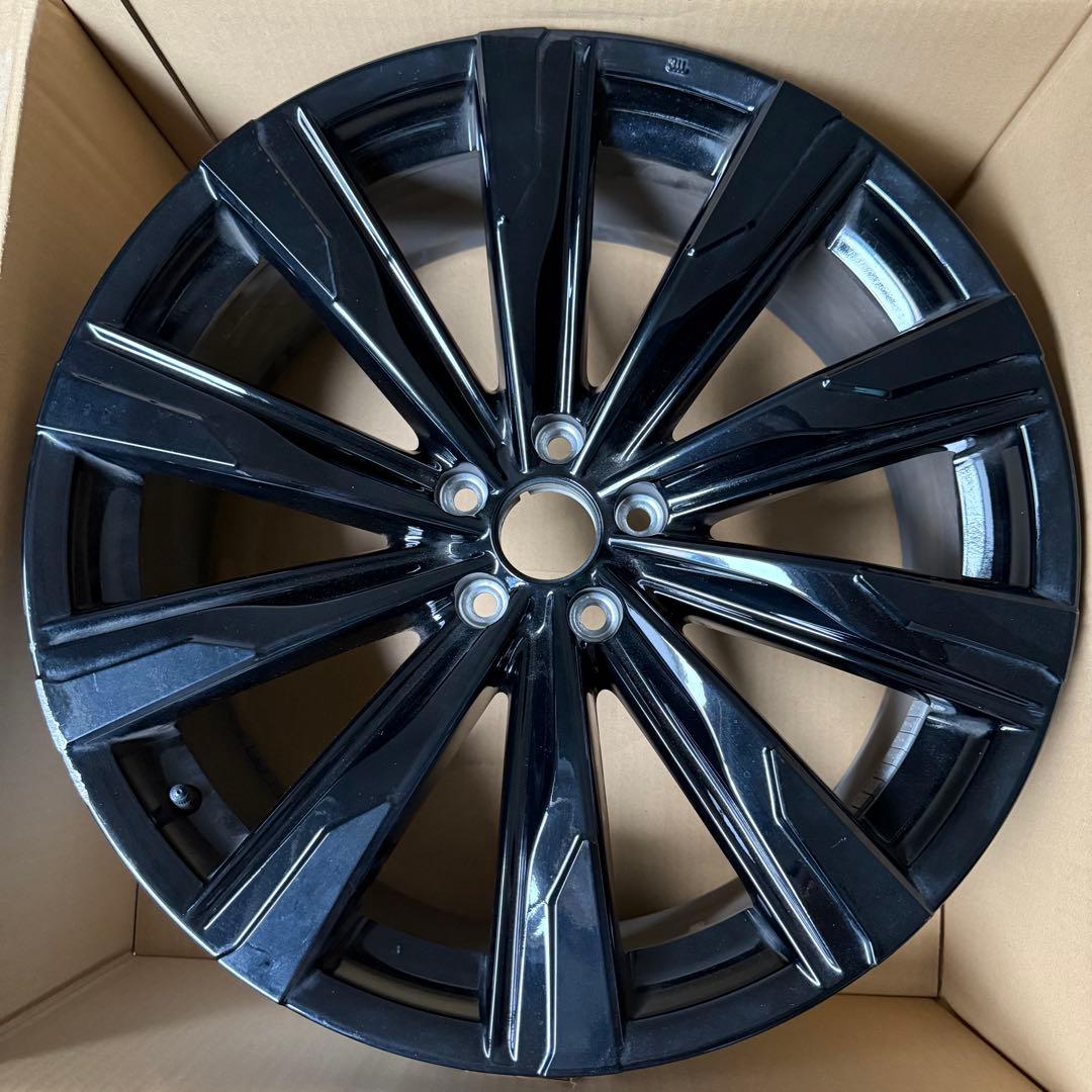 1本　クラウンスポーツ純正　21インチ ブラックホイール 5穴