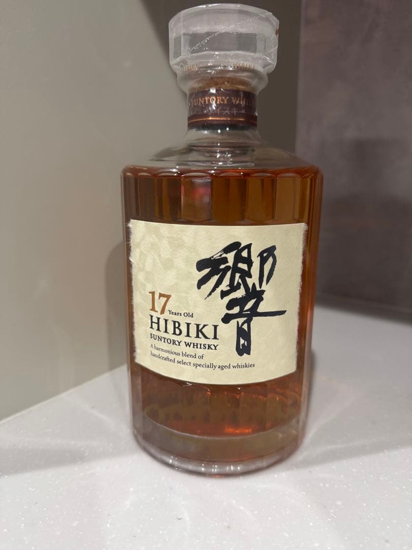 響 Hibiki 17年 ウイスキー