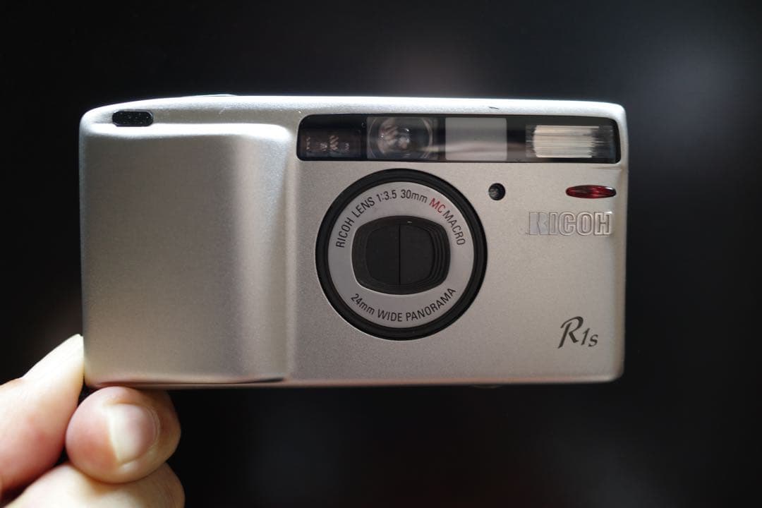 Ricoh R1s コンパクトフィルムカメラ ジャンク品