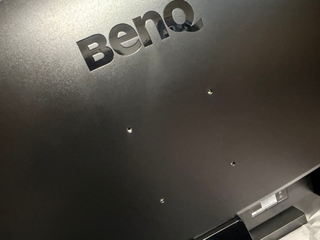 ディスプレイ・モニター本体 BenQ EW3270U