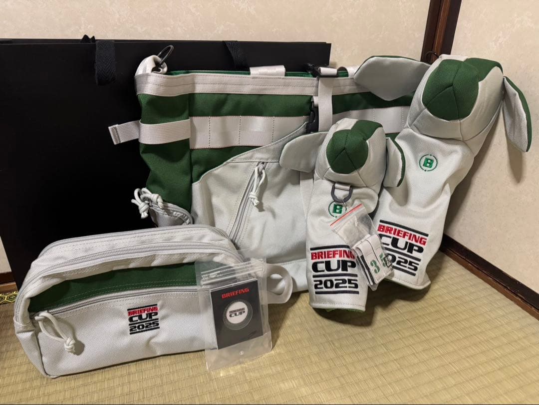 taka　BRIEFING CUP 2025 参加者限定品フルセット