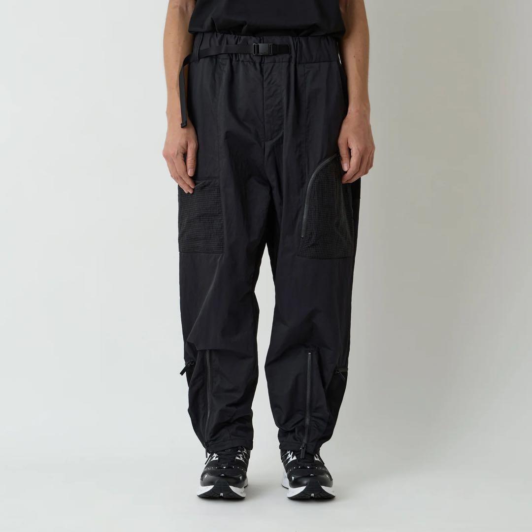 WHITE MOUNTAINEERING BLK パラシュートパンツ