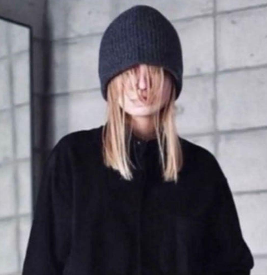 フミカウチダ　ビーニー　ニット帽　ホワイト