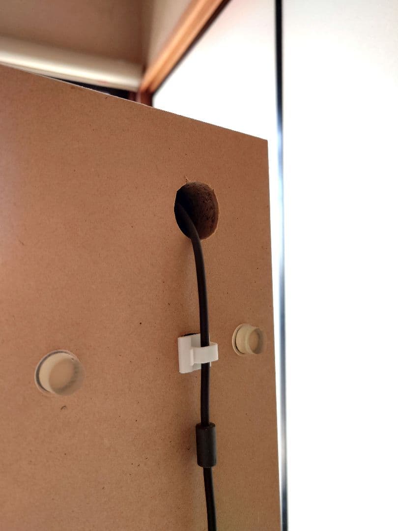 ダイソン　V8fluffy　クリーナースタンド付き