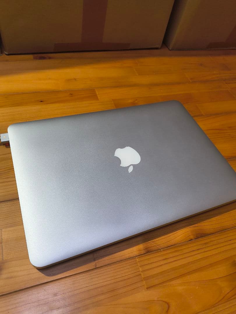 MacBook Pro 13インチ2015 model A1502　ジャンク品