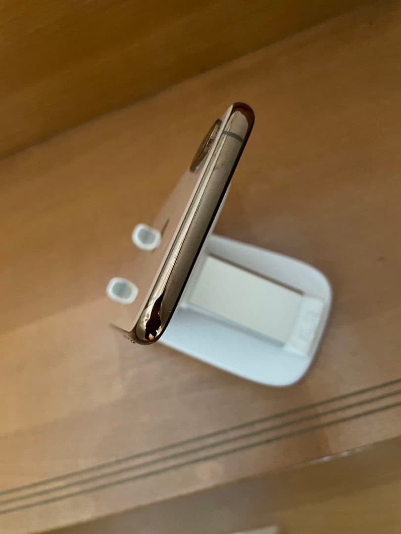 iPhone Xs 64GB ゴールド SIMロック解除済