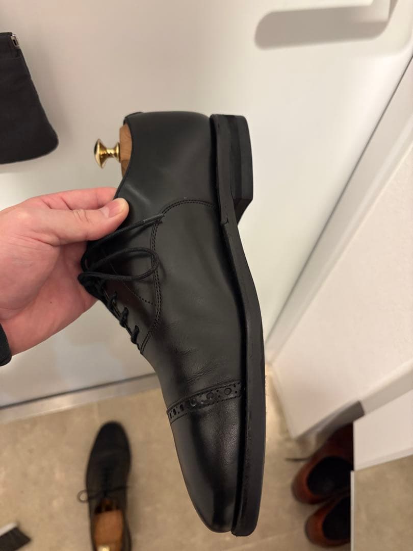 た*い様 バーウィック－4984 シューキーパー付き　パンチドキャップトゥ　27