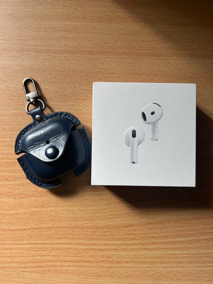 AirPods4 （第4世代） アクティブノイズキャンセリング付き本体 ケース付