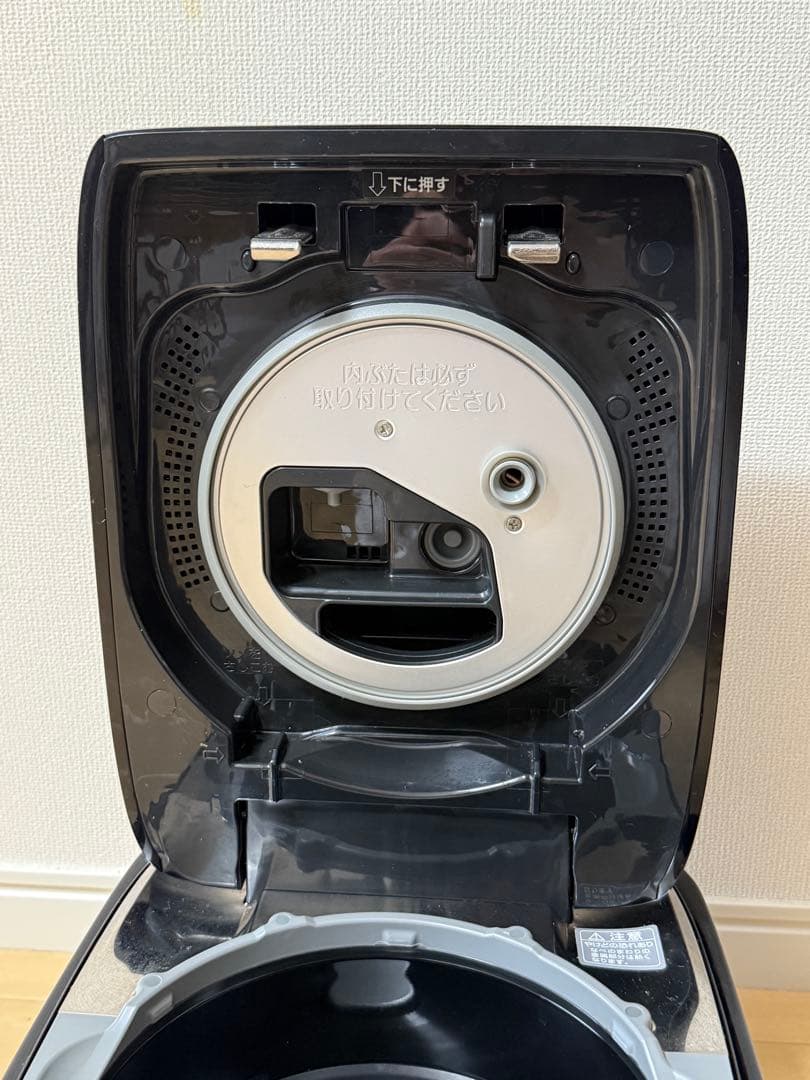 象印 5.5合炊飯器 炎舞炊き NW-KB10