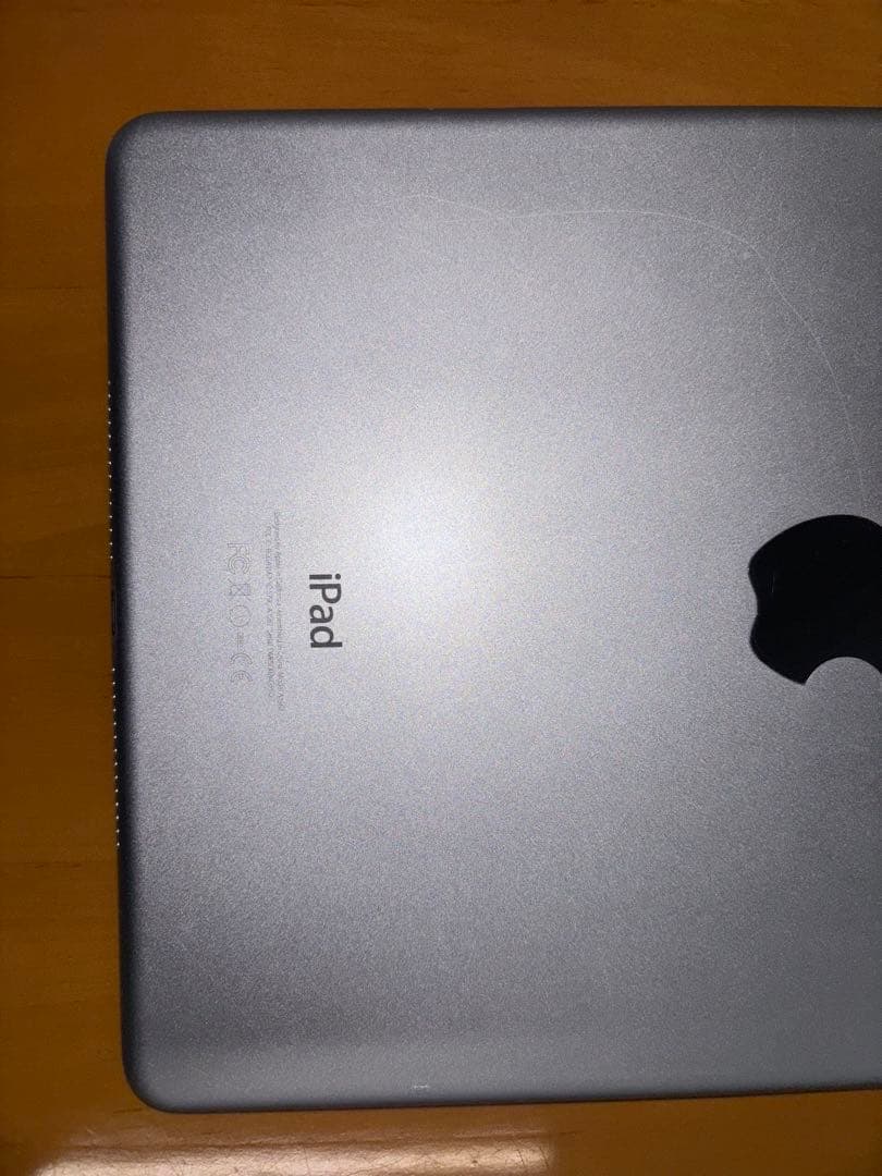 Apple iPad Air 2 シルバー 本体　128GB