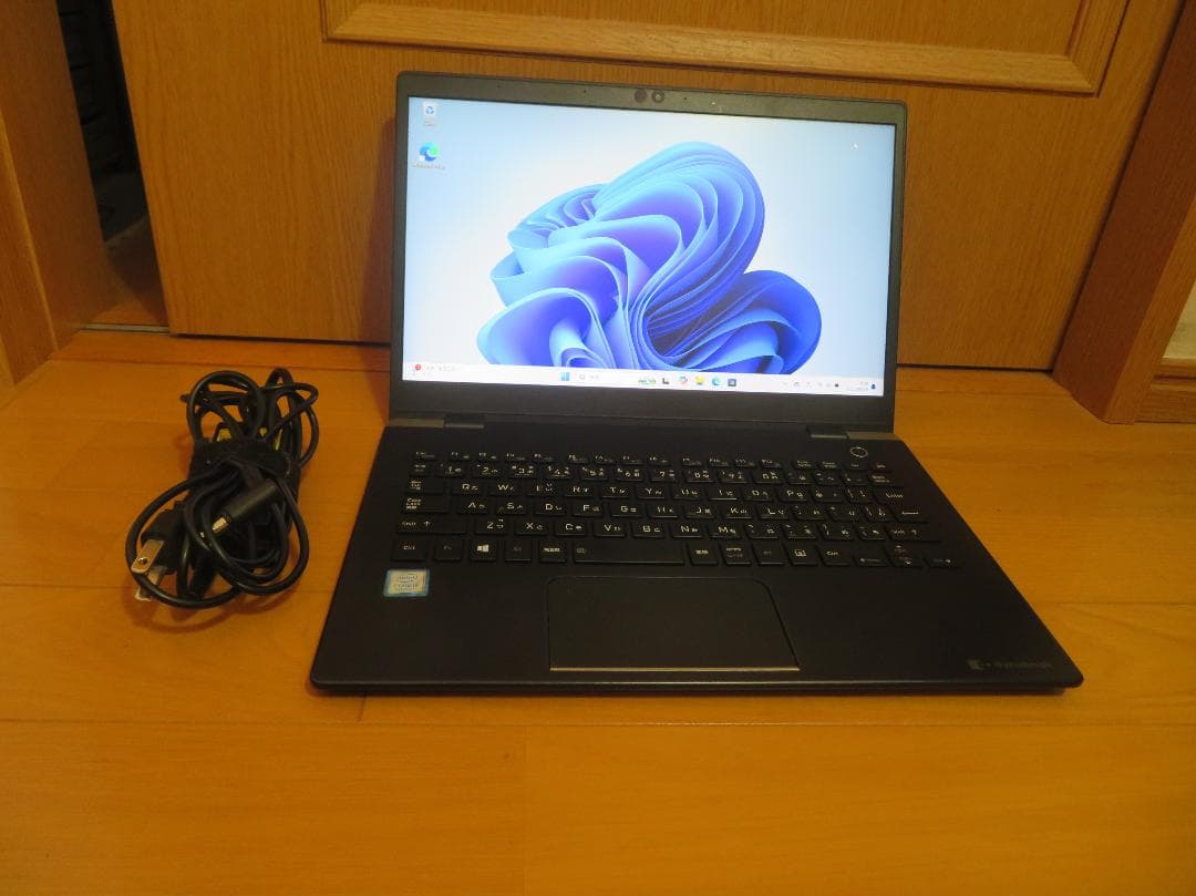 P240★東芝 dynabook G83/M / 第8世代 i5-8250U