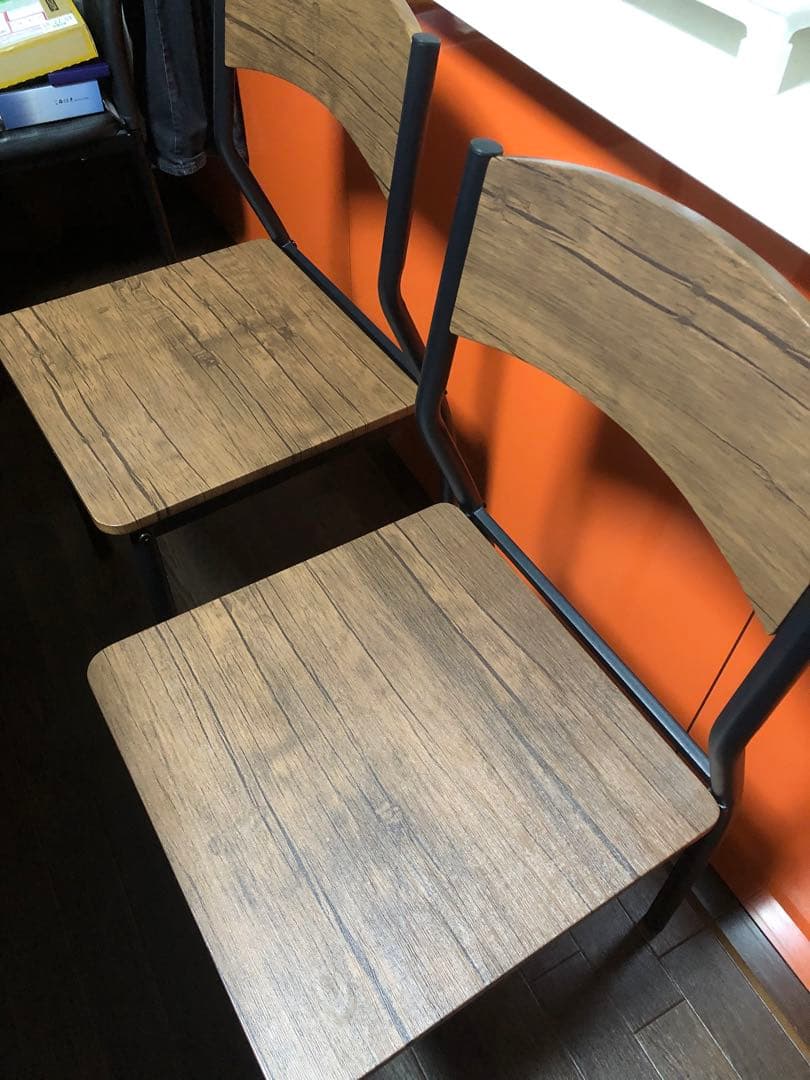 シンプルなダイニングチェア 2脚セット