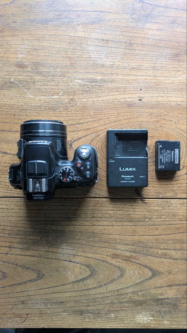 【おまけ付】Panasonic LUMIX デジタルカメラ DMC-F