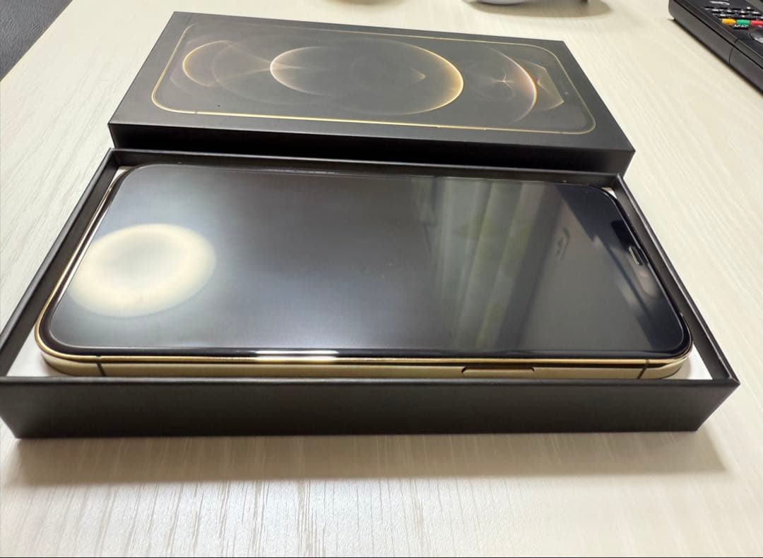 美品 iPhone 12 Pro max 256gb simフリー 88%