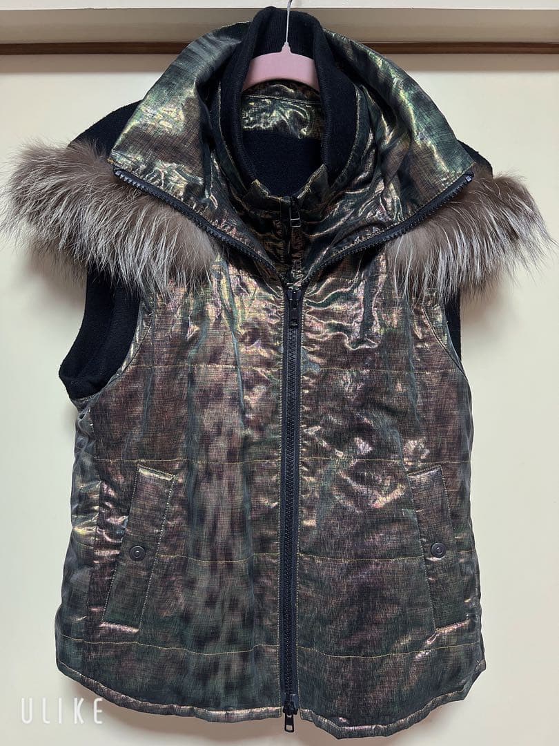 roen ロエン　メタリック　ノースリーブパーカー　ファー付き　ジャケット