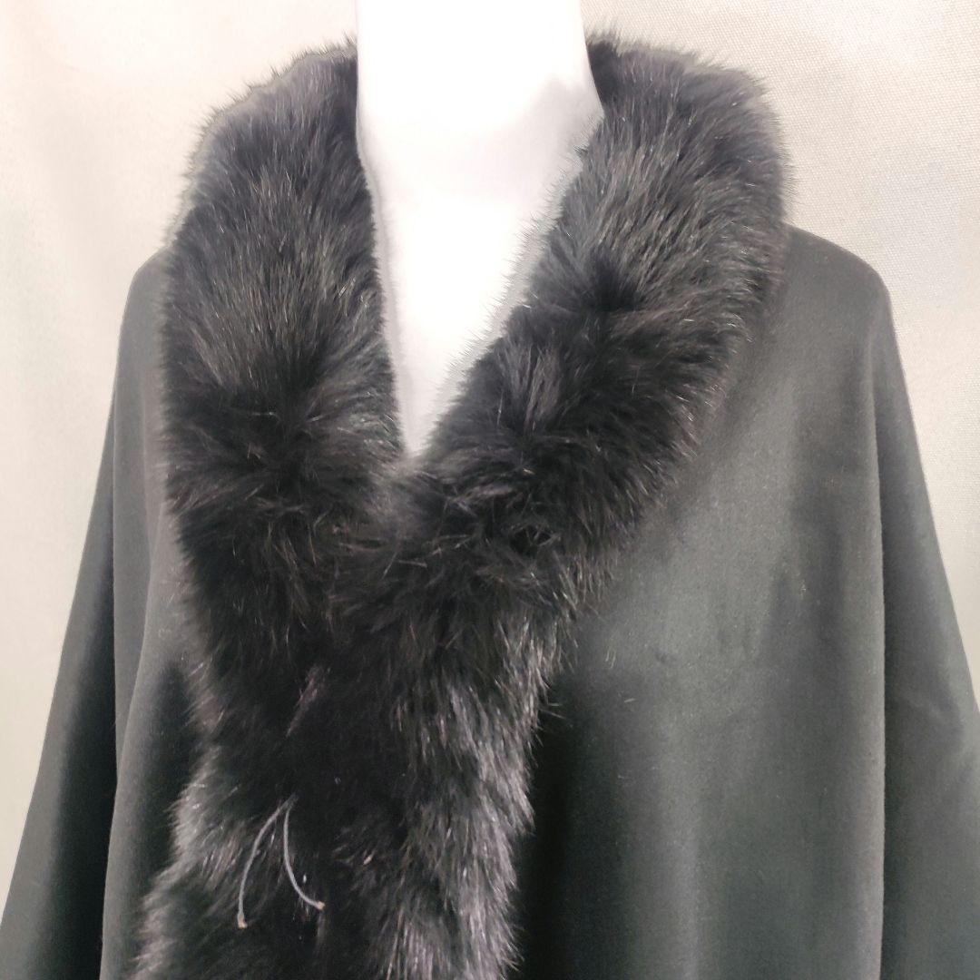 美品　SAGA FURS　ケープ　カシミヤ × 染めブルーフォックス　ブラック