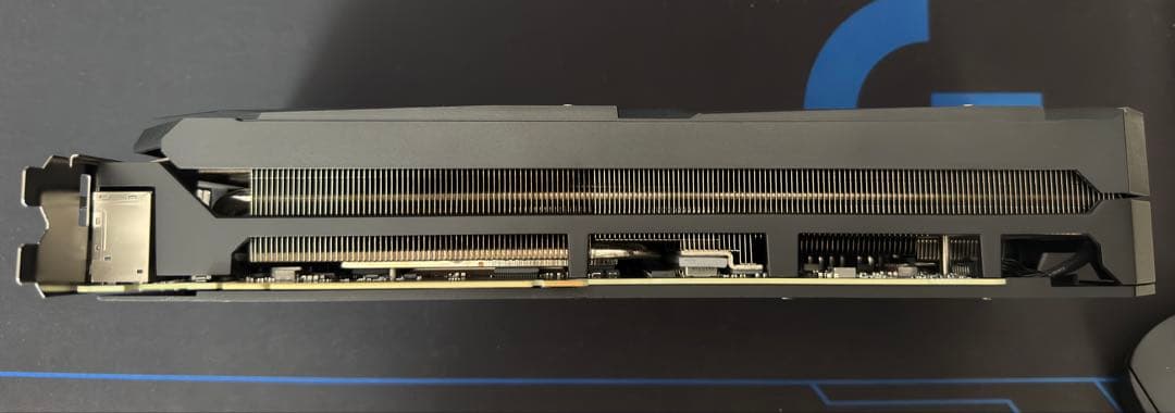 グラフィックボード・グラボ・ビデオカード ASUS GeForce RTX 3090 O24G Strix GAMING