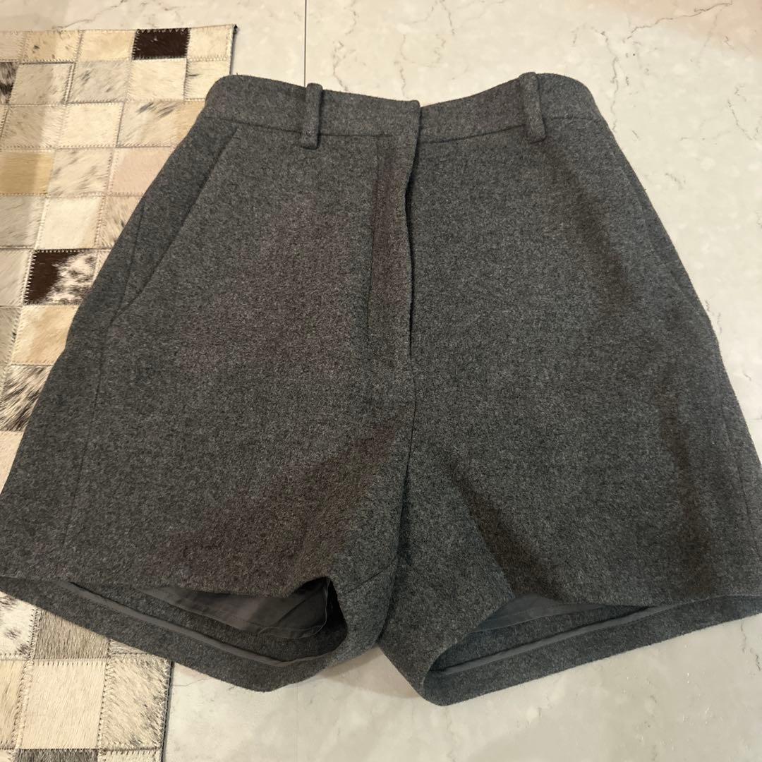 CLANE MELTON SHORT PANTS クラネ グレー 2 美品